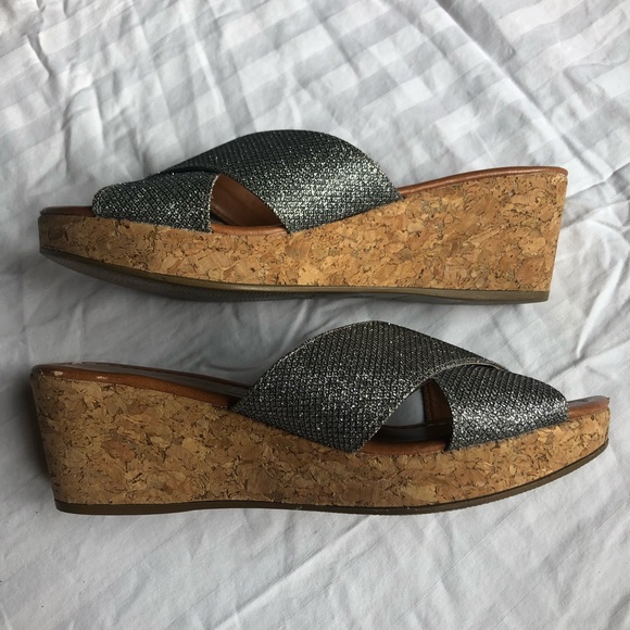 LIKE NEW Stylo Glitter Wedges - Picture 2 of 4